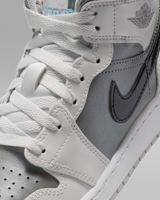 NIKE Air Jordan 1 ホワイト/グレー Air Jordan 1 Mid Shoes. Nike CA